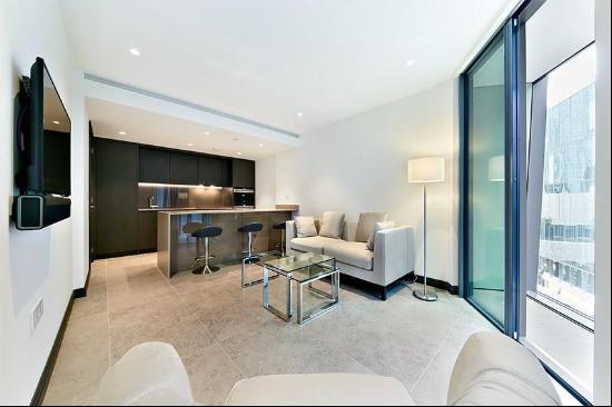 Modern 1 bedroom apartment to rent in One Blackfriars, SE1.