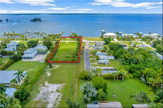 13405 N Indian River Drive, Sebastian, FL, 32958, USA