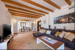 Villa in Cala Deià with a holiday rental licence