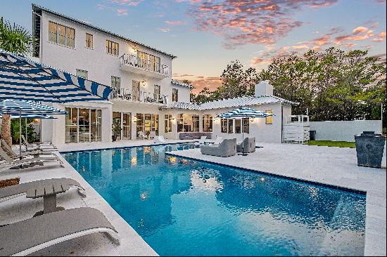 Extraordinary New Construction Steps From Rosemary Beach