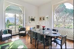 SAINT-JEAN-DE-LUZ, NEAR CHANTACO GOLF COURSE - A 137 SQM APARTMENT WITH A TERRACE