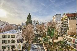 Sale - Apartment Paris 16th (Auteuil)