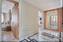 Paris 16th District – A luxurious pied a terre