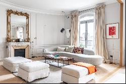 Paris 5th District – A sumptuous 4-bed apartment commanding exceptional views