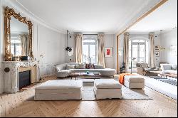 Paris 5th District – A sumptuous 4-bed apartment commanding exceptional views