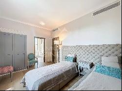 Cap d'Antibes East Side - Sea View Apartment in the Heart of a Belle epoque Villa