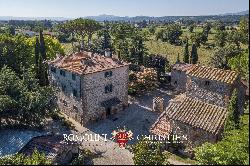 COUNTRYSIDE VILLA FOR SALE IN ANGHIARI, TUSCANY