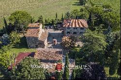 COUNTRYSIDE VILLA FOR SALE IN ANGHIARI, TUSCANY