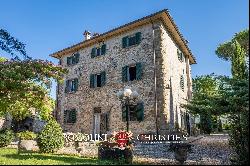 COUNTRYSIDE VILLA FOR SALE IN ANGHIARI, TUSCANY