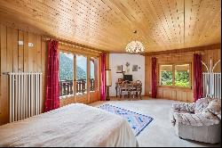 Spacious family chalet, billiard room, carnotzet, panoramic views