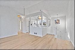 Beautifully renovated home close to Downtown Mystic