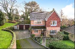 Old Oak Close, Cobham, Surrey, KT11 2TF