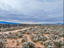 Darlene Road, El Prado NM 87529