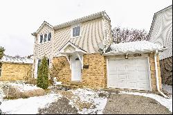 2640 Treviso Court, Mississauga ON L5N2T1