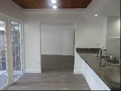 6401 Turkey Run Ter, Miami Lakes FL 33014