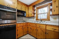 30 Reservoir St, North Attleboro MA 02760