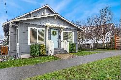 4907 13th Avenue S, Seattle WA 98108