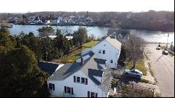 56 Greenway Road, New London CT 06320