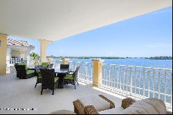 7 Royal Palm Pointe Unit Ph-E, Vero Beach FL 32960