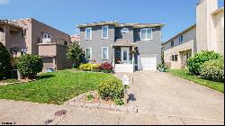 11 Seaside Ct, Margate NJ 08402