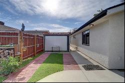 7441 1/2 Beckford Avenue, Reseda CA 91335