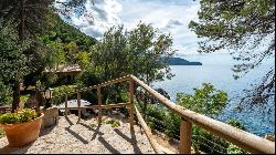 Picturesque finca with sea access for sale on the coast of Sólle, Sóller 07100