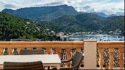 Apartment with harbour and sea views for sale in Puerto de Solle, Soller 07100