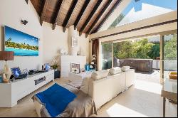 Spacious duplex penthouse with panoramic views in Los Flamingos , Benahavis 29680