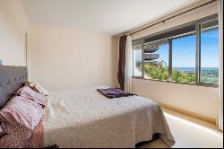 Spacious duplex penthouse with panoramic views in Los Flamingos , Benahavis 29680