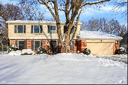 4338 Briarwood Drive, Indianapolis IN 46250