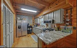 13 Summer Lane, Ellijay GA 30540