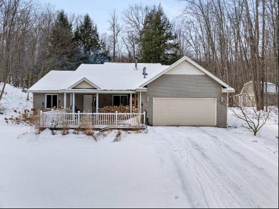 6767 Pincherry Road, Charlevoix MI 49720