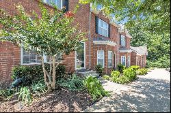 1101 Downs Blvd Unit B104, Franklin TN 37064