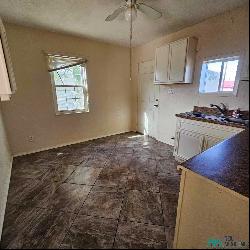 614 W Ave H Avenue, Lovington NM 88260