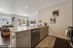 1951 Reston Valley Way Unit 4, Reston VA 20191