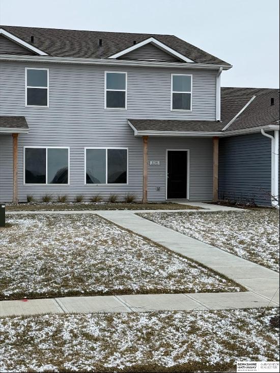 2174 N Aaron Way, Fremont NE 68025