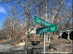 Lot 736 Decker Road, Bushkill PA 18324