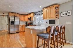 76 Lyford Lane, Brentwood NH 03833