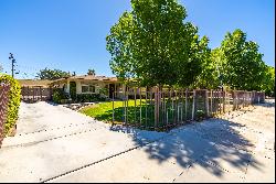 43804 Fenner Avenue, Lancaster CA 93536