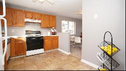 479 Providence Street Unit B1, Warwick RI 02886