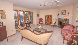 5696 Blue Grass Trail, Upper Saucon Twp PA 18036