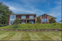 5696 Blue Grass Trail, Upper Saucon Twp PA 18036