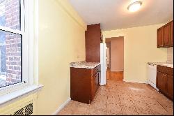 241-20 Northern Blvd. #6E ,Douglaston, NY, 11362