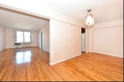 241-20 Northern Blvd. #6E ,Douglaston, NY, 11362