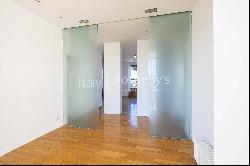 Exclusive apartment with panoramic views of the Colosseum