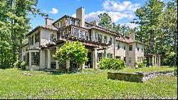 Magical Berkshire Cottage with Unspoiled Views, 200 + acres in Lenox.