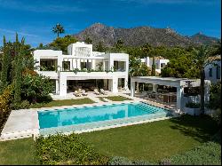 Villa-Marbella Golden Mile - Altos Reales