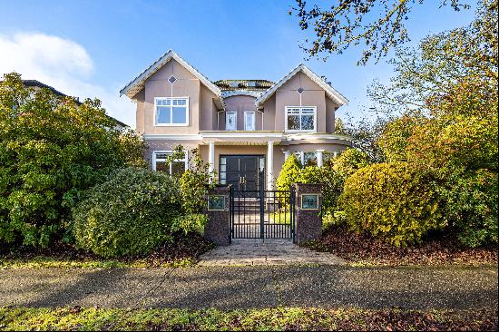 Luxury Kerrisdale Home