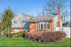 81 Hemlock Drive, Paramus, NJ 07652