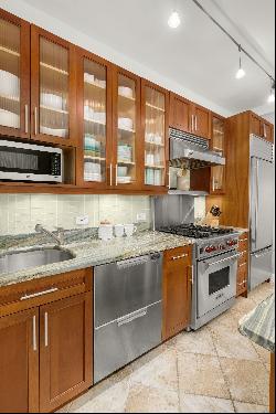 12 West 72nd Street 14DE